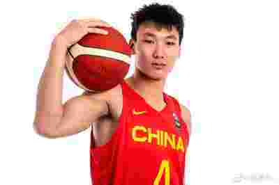 CBA常规赛：深圳队外援合砍70分
